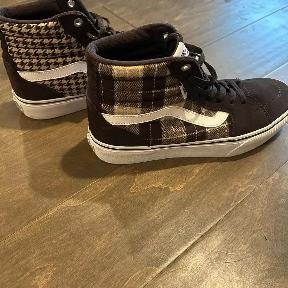 Women's Size 10 Vans Filmore Hi Platform Plaid High Top Sneakers